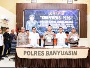 Kapolres Banyuasin Pimpin Konferensi Pers, Ada Tiga Kasus Besar
