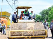 Gubernur Sumsel Melakukan Groudbreaking Pembangunan Peningkatan Jalan Cor