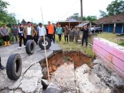 Gubernur Cek Kondisi Masyarakat dan Dampak Banjir Terhadap Infrastruktur