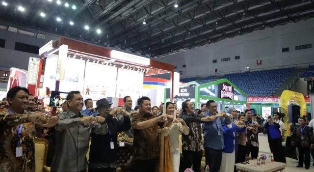 Gubernur Dorong Pelaku Usaha Sumsel Manfaatkan Teknologi dan Sistem Waralaba