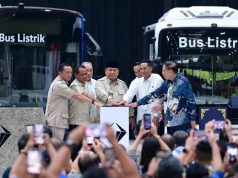 Presiden Resmikan Pabrik Perakitan Kendaraan Komersial Listrik, Tonggak Baru Industrialisasi Hijau Nasional