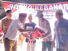 Wawako Palembang Serakan Bantuan kepada Warga Terkena Musibah Kebakaran