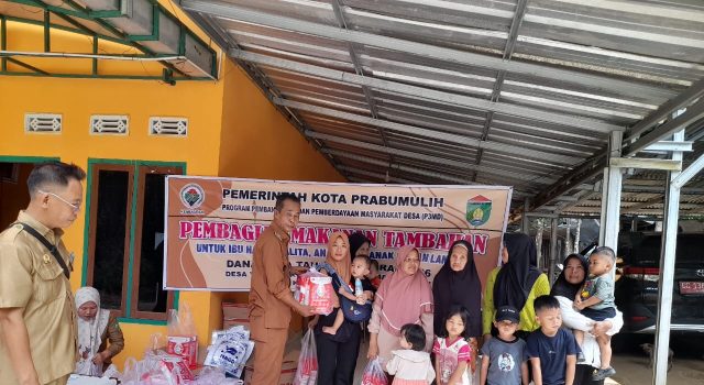 Pemdes Talang Batu Realisasikan Program P3MD, Bagikan Makanan Tambahan untuk Ibu Hamil, Balita, Anak PAUD, SD dan Lansia