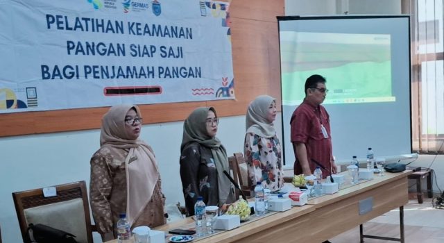 Jaga Kualitas Makanan MBG, Penjamah Pangan Ogan Ilir Ikuti Pelatihan Higiene Sanitasi