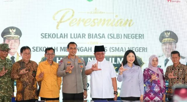 Gubernur Resmikan SLB Negeri dan SMA Negeri Hayza Nur Ilmi
