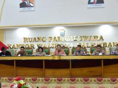 Ribuan Warga diajak Gowes dibawah Ampera