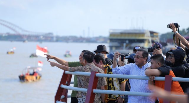 60 Perahu Ketek Hias Meriahkan Parade Perahu Ketek Hias