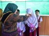 Dewi Sastrani Mengajak Para Orang Tua Membiasakan Membacakan Cerita kepada Anak