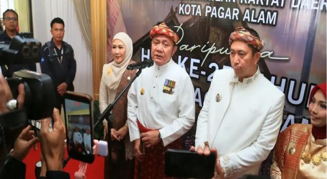 Gubernur Menghadiri Rapat Paripurna Istimewa HUT Ke-25 Kota Pagar Alam